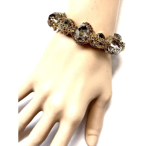 Gold Color Chain Bracelet with crystal beads - Picture 3 of 3